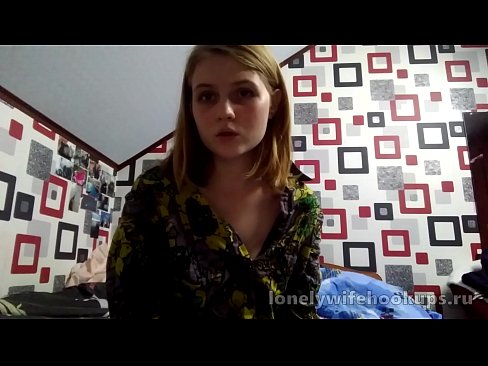 ❤️ Wophunzira wachinyamata wa blonde waku Russia amakonda matayala akulu. Kanema wamatako pa ny.pornokey.ru  ☑